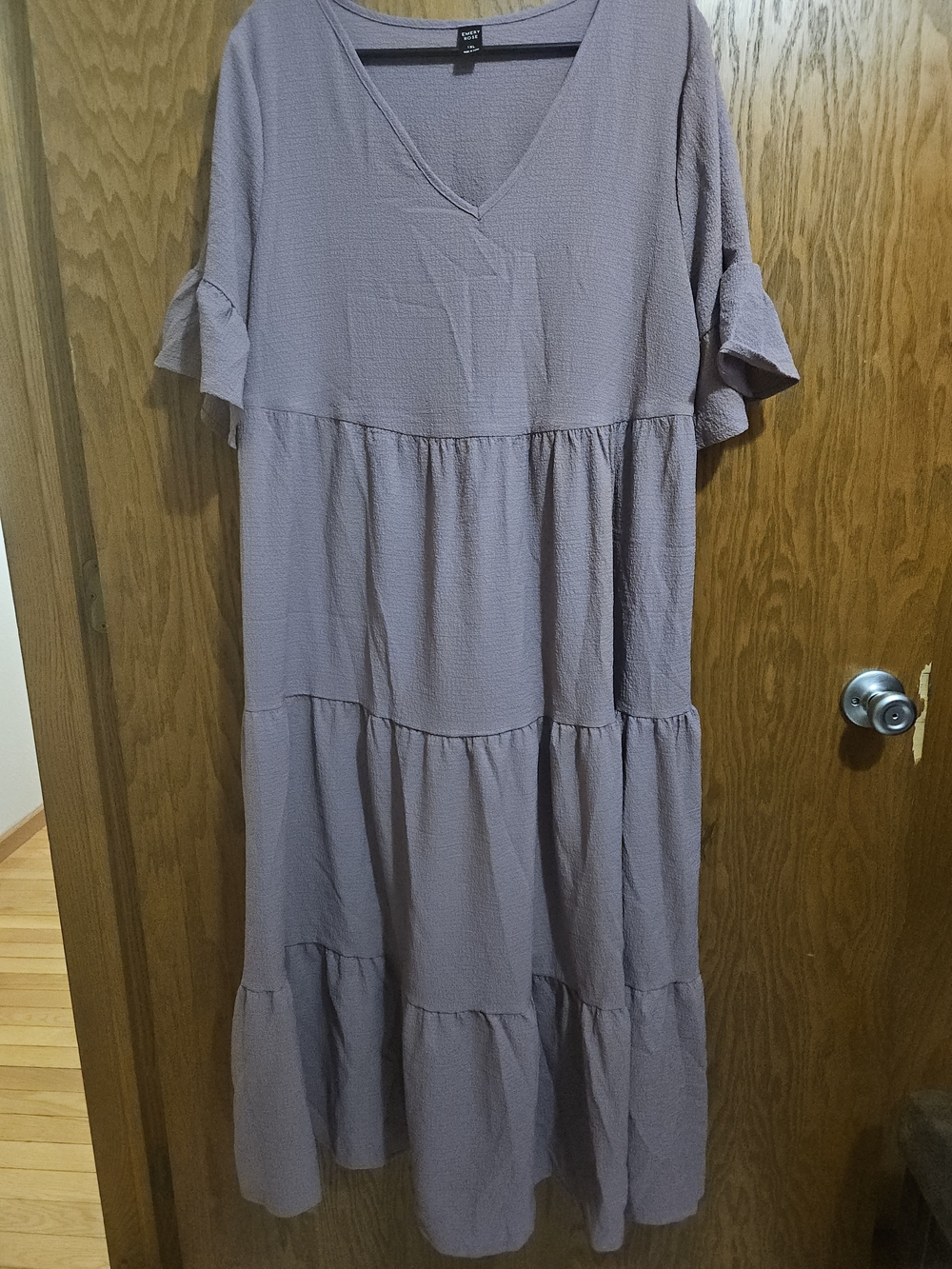 Woven Tiered V-Neck Midi Dress in Lavender - Unknown Brand